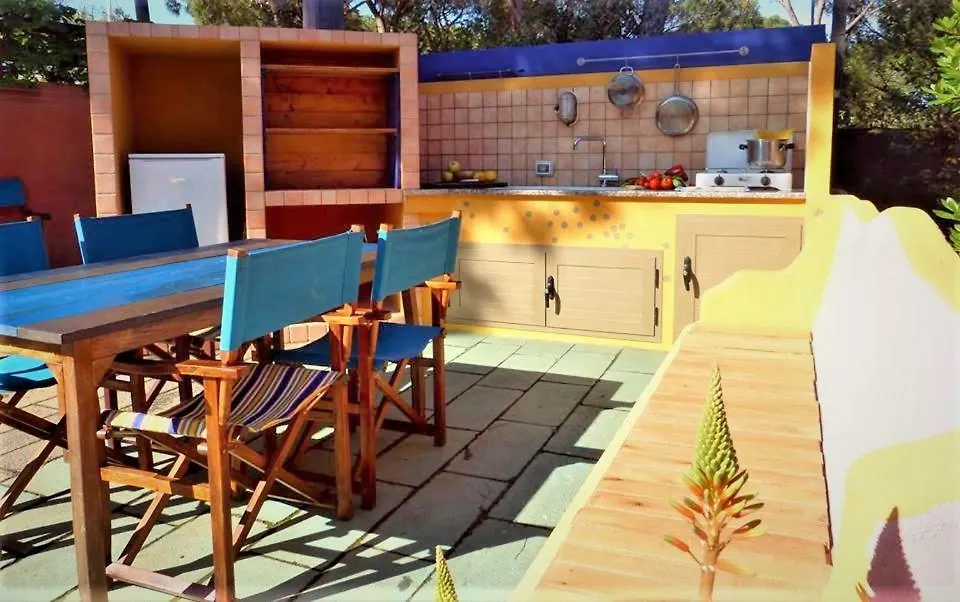Apartment Ferienwohnung Casa Mutreku 1M From The Beach,2 Kitchens, 2 Showers Cala Liberotto