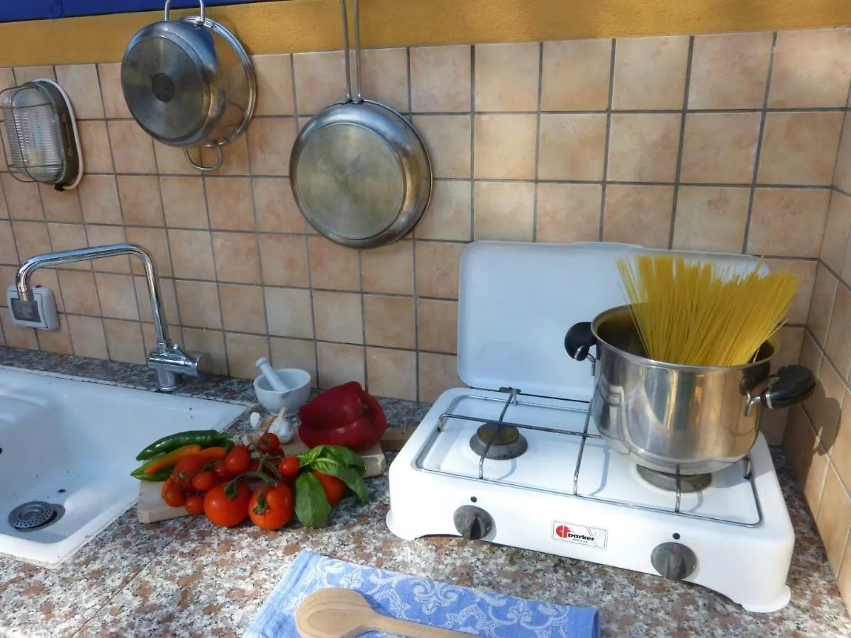 Ferienwohnung Casa Mutreku 1M From The Beach,2 Kitchens, 2 Showers Cala Liberotto