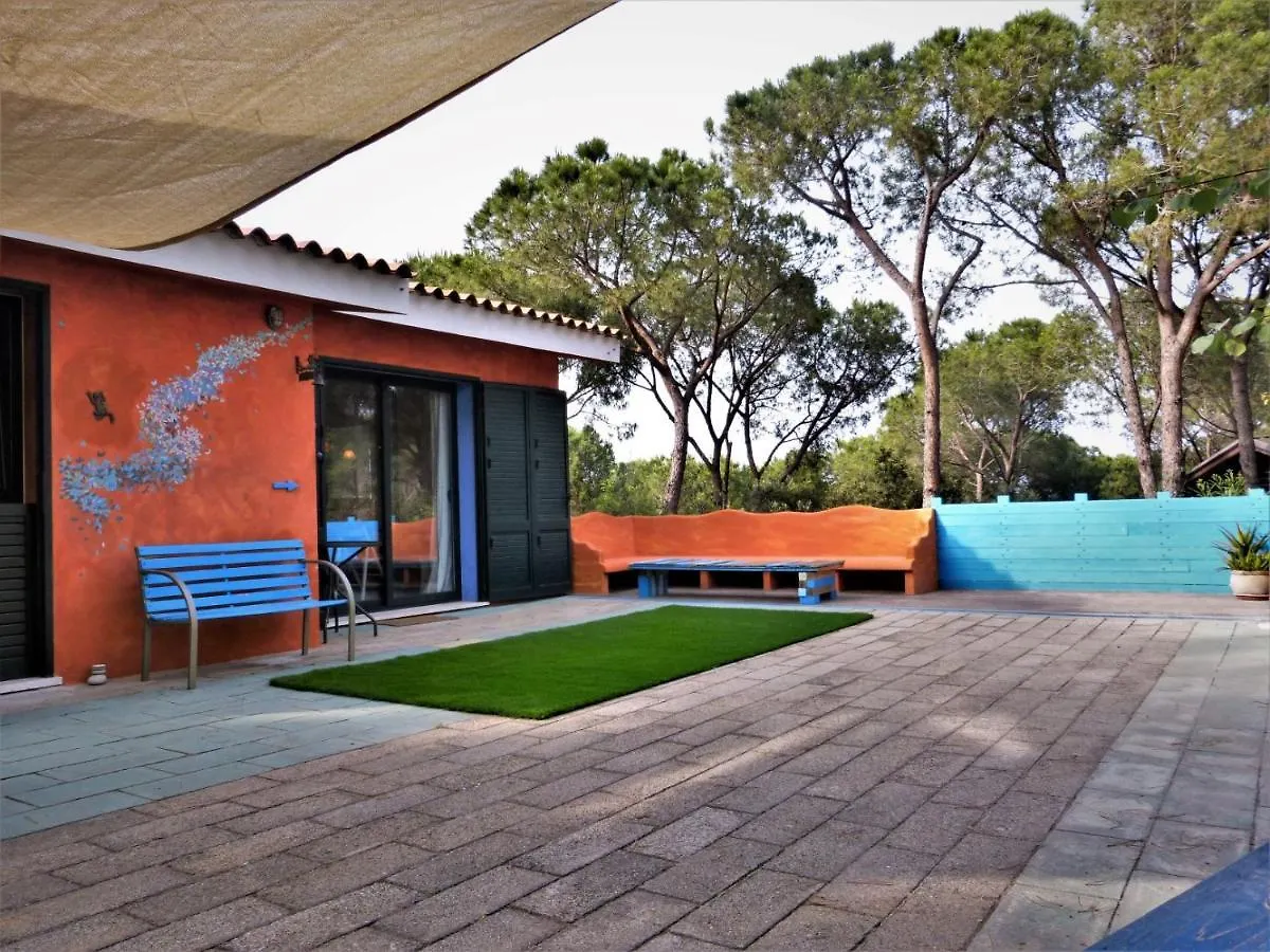 Casa Mutreku 1M From The Beach,2 Kitchens, 2 Showers Apartment Cala Liberotto